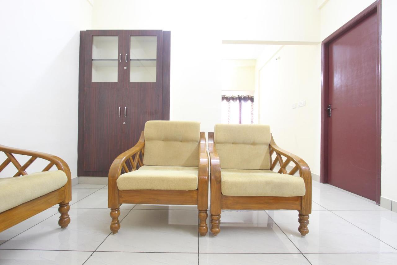 Lakshana Service Apartment - Big Temple Thanjavur Exterior foto