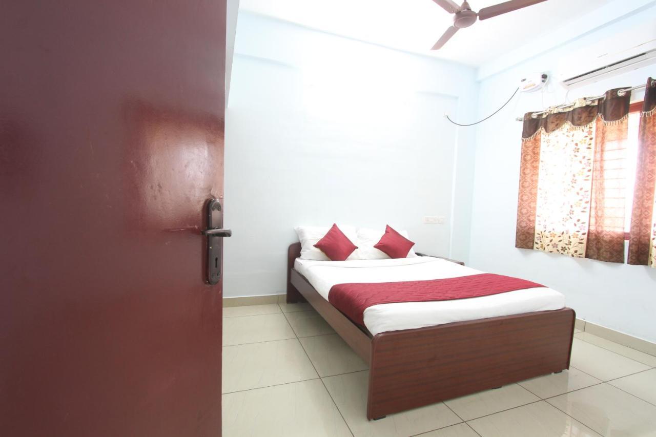 Lakshana Service Apartment - Big Temple Thanjavur Exterior foto